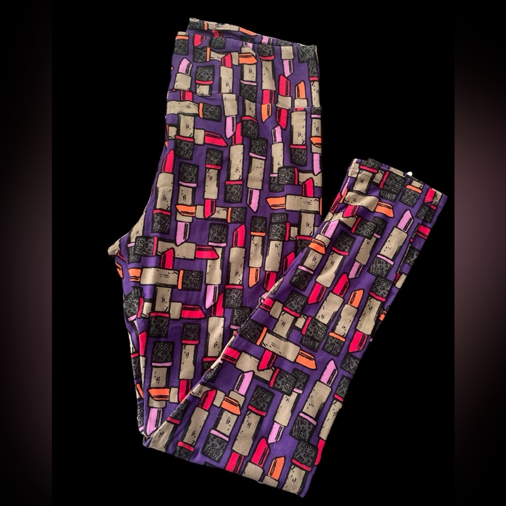 LuLaRoe leggings - size Tall & Curvy - new in packaging!
